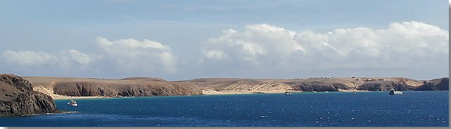 Kleine, zum Teil einsame Buchten mit Blick auf Fuerteventura