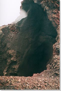 Blick in einen der vielen kleinen Schlote