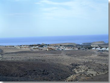 La Pared von der Landstraße aus