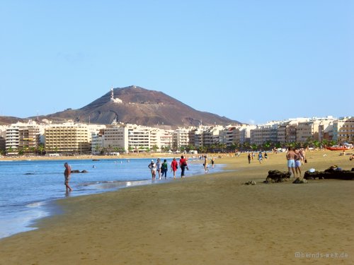 Blick auf den Canteras-Strand von Las Palmas