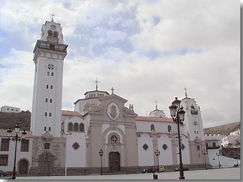 Basilica Nuestra Senora de la Candelaria
