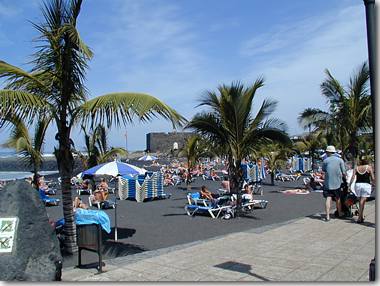 Promenade am Playa Jardin um die Mittagszeit